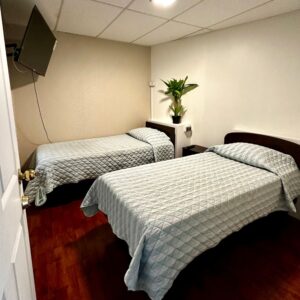HABITACION 203